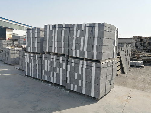 魯恒建材 復(fù)合保溫砌塊技術(shù)與設(shè)備的發(fā)展趨勢